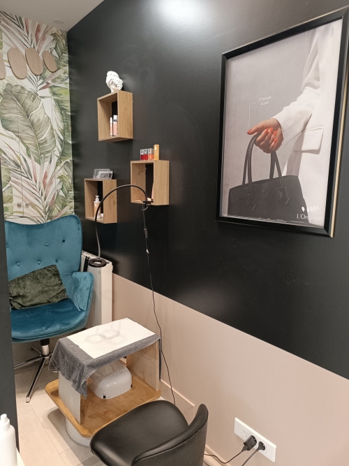 17605163282477836146716717396074