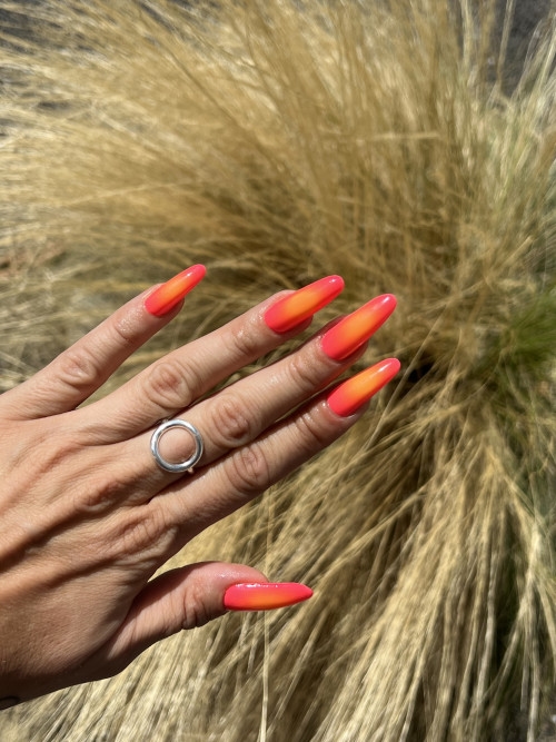 FCC3E508-E867-400D-B818-612A7854064E