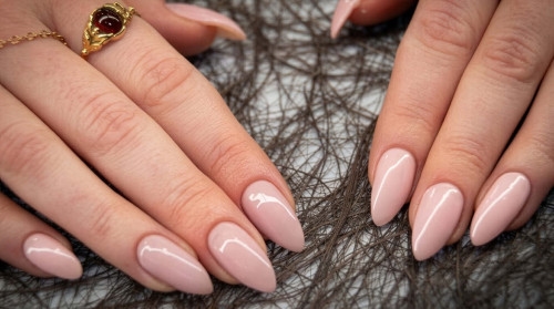 fingerNailBUpScaled
